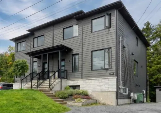Duplex à vendre - 789-791 Rue André-Mathieu, Rock Forest-Saint-Élie-Deauville, J1N1A2