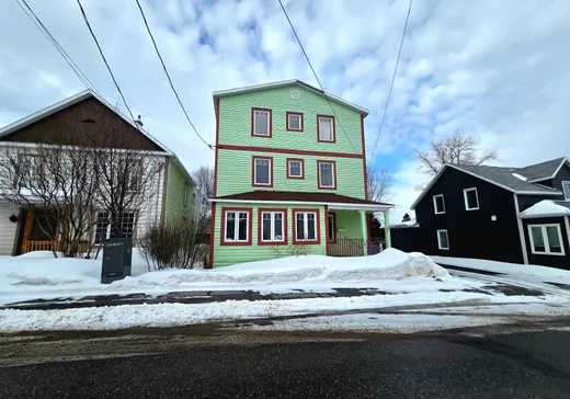 4-Plex à vendre - 188-192 Rue St-Christophe, Matane, G4W2A2
