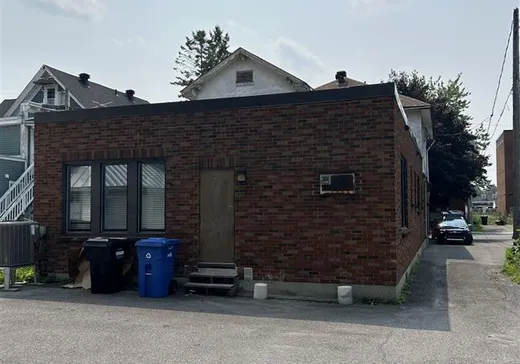 Duplex à vendre - 47 Rue Jacques-Cartier, Salaberry-de-Valleyfield, J6T 4P9