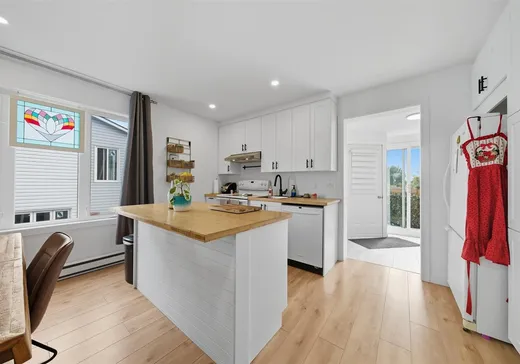 Duplex for Sale - 118-120 11e Avenue, Drummondville, J2B 2X4