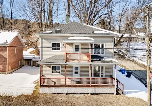 Duplex for sale - 864-864A Rue Child, Coaticook, J1A2C6