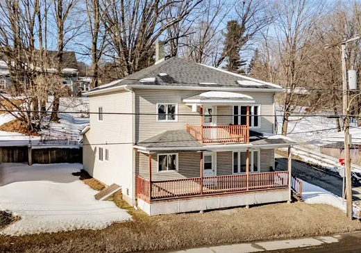 Duplex for Sale - 864-864A Rue Child, Coaticook, J1A 2C6