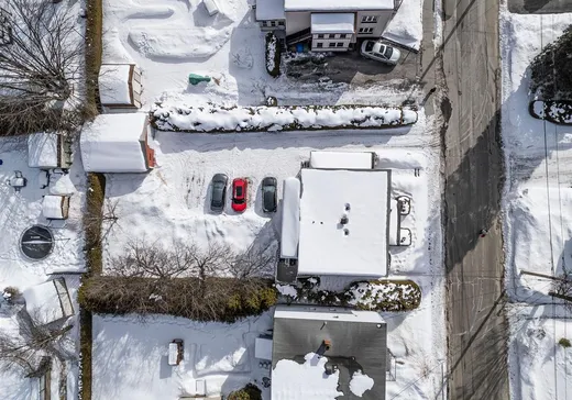 Triplex for Sale - 129-133 Rue Édouard E., Magog, J1X 1H3