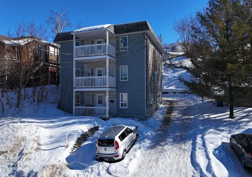 4-Plex à vendre - 449-453A Rue St-Philippe, Chicoutimi-Jonquière, G7H 2J3