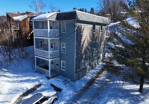 4-Plex à vendre - 449-453A Rue St-Philippe, Chicoutimi-Jonquière, G7H 2J3