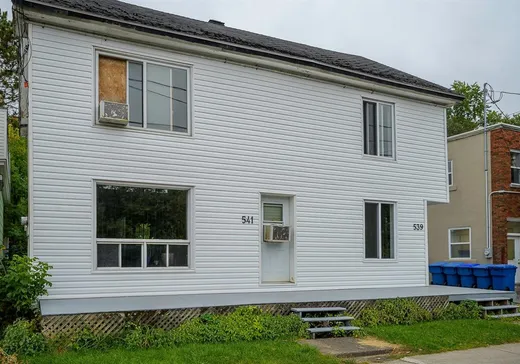 Duplex à vendre - 539-541 Rue Labelle, Saint-Jérôme, J7Z 5L8