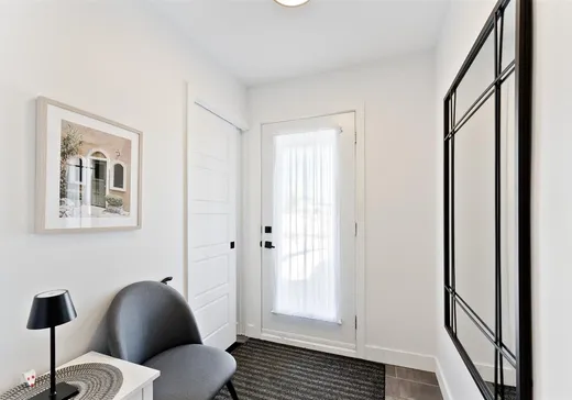 4-Plex à vendre - 609 Av. des Érables, Coaticook, J1A 0C4