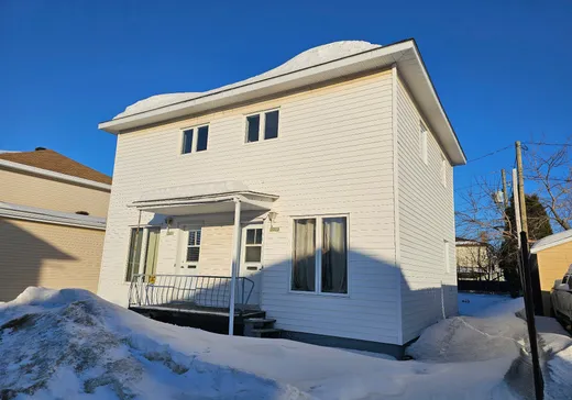 Duplex for Sale - 2021-2023 Rue St-Henri, Jonquière, G7X 5C7