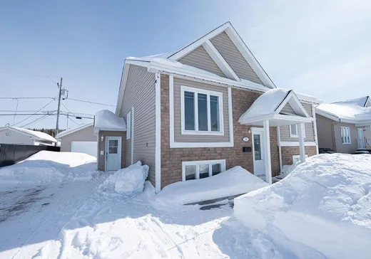 Duplex for sale - 1583-1585 Rue Lafleur, Val-d'Or, J9P0G8