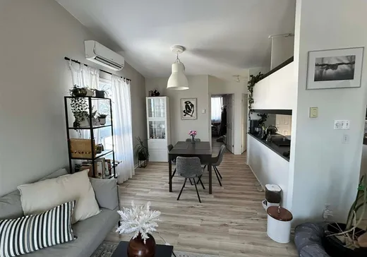 Triplex à vendre - 547-551 Rue des Tilleuls, Sherbrooke, J1G 4W8