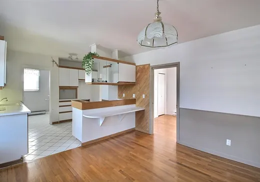 Duplex à vendre - 24-26 Rue Manseau, Drummondville, J2B 5Z6