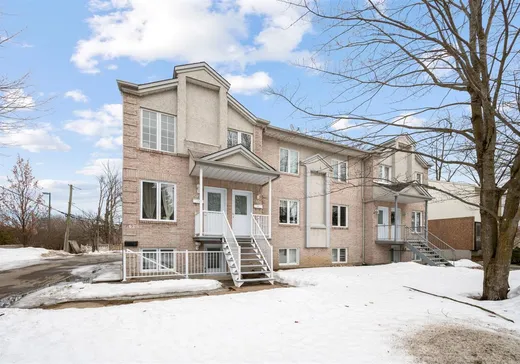 Triplex à vendre - 962-966 Rue du Petit-Bonheur, Blainville, J7C0T5