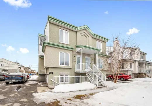 Triplex for Sale - 121-125 Rue des Peupliers, Sainte-Thérèse, J7E 5W2