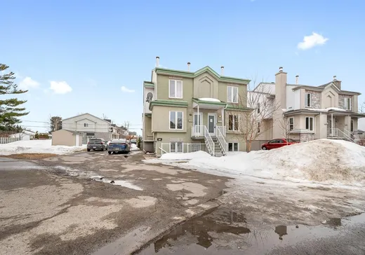 Triplex for Sale - 121-125 Rue des Peupliers, Sainte-Thérèse, J7E 5W2