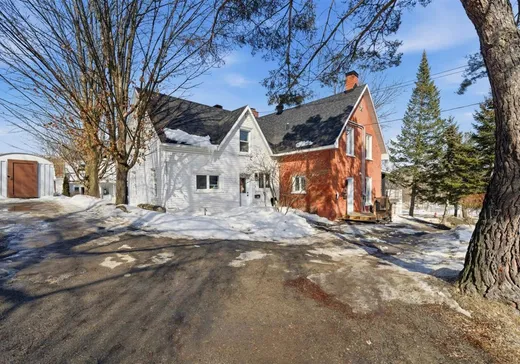 Duplex à vendre - 229 Rue Queen, Sherbrooke, J1M1K5