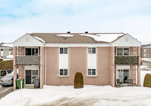 4-Plex à vendre - 4887-4893 Rue Gabriel, Sherbrooke, J1N2H1