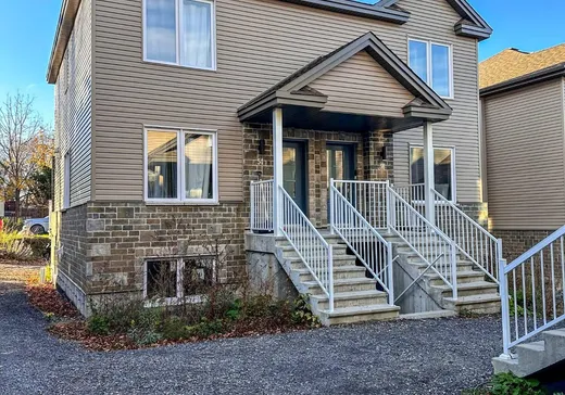 Triplex à vendre - 52-56 Rue de l'Hôtel-de-Ville, Rigaud, J0P1P0