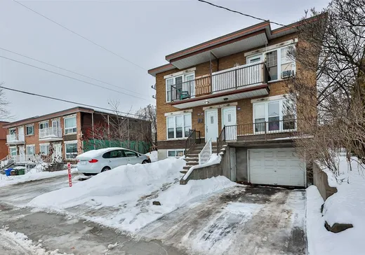 Triplex à vendre - 368-372 Rue Castonguay, Saint-Jérôme, J7Y 2K4