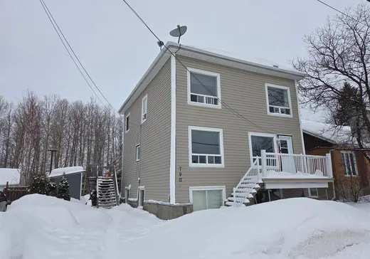 4-Plex à vendre - 7-15 Rue Iberville E., Rouyn-Noranda, J9X3M6