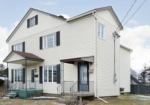 Duplex à vendre - 130 Rue Fabre, Salaberry-de-Valleyfield, J6S 4K7
