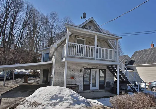 Triplex à vendre - 36-38 Rue St-Marc, Coaticook, J1A1L8