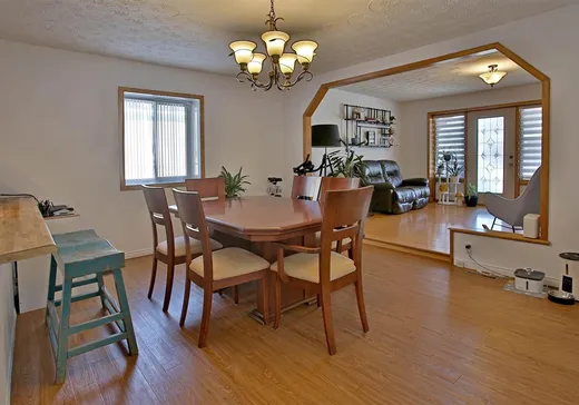 Triplex à vendre - 36-38 Rue St-Marc, Coaticook, J1A 1L8