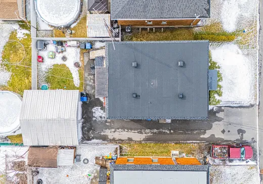 Triplex à vendre - 107-109 Rue Lafontaine, Salaberry-de-Valleyfield, J6T 2S8