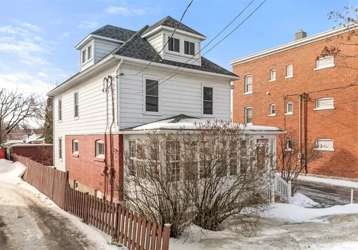 Duplex à vendre - 662-664 Rue du Conseil, Sherbrooke, J1G 1K6