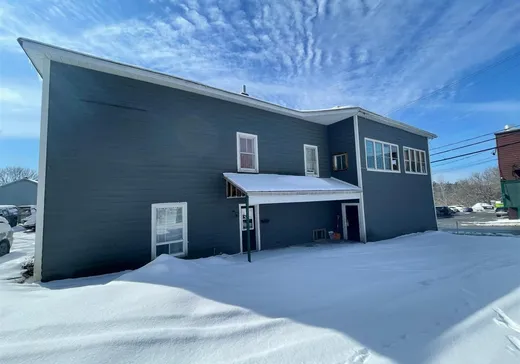 Triplex for Sale - 46-50 Rue Angus N., East Angus, J0B 1R0