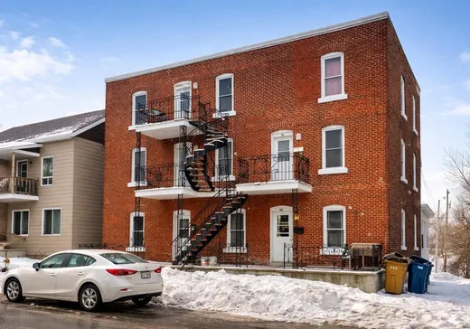 5-Plex à vendre - 541-549 5e Avenue, Shawinigan, G9T 2M5