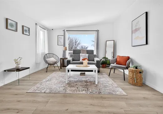 Duplex à vendre - 3229-3231 Rue Jean-Talon, Massueville, J3R 1X6