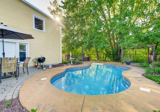 Duplex for Sale - 11Y Rue Dupuis, Saint-Jacques, J0K 2R0