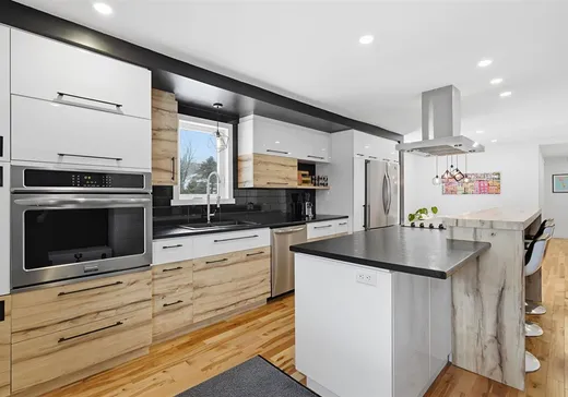 Duplex à vendre - 1386-1386A Route 277, Lac-Etchemin, G0R 1S0