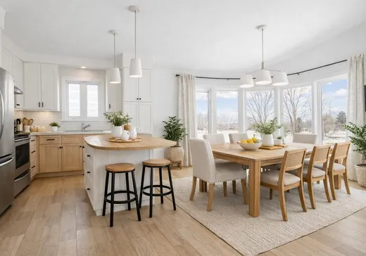 5-Plex à vendre - 129-131 Av. Ducharme, Ville de Québec, G1M 2G8