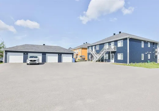4-Plex à vendre - 1071-1077 Rue Reine-Lafortune, St-Felix-De-Valois, J0K 2M0