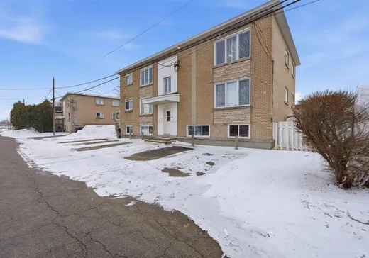 4-Plex à vendre - 3225 Rue La Vérendrye, Massueville, J3R 2J4