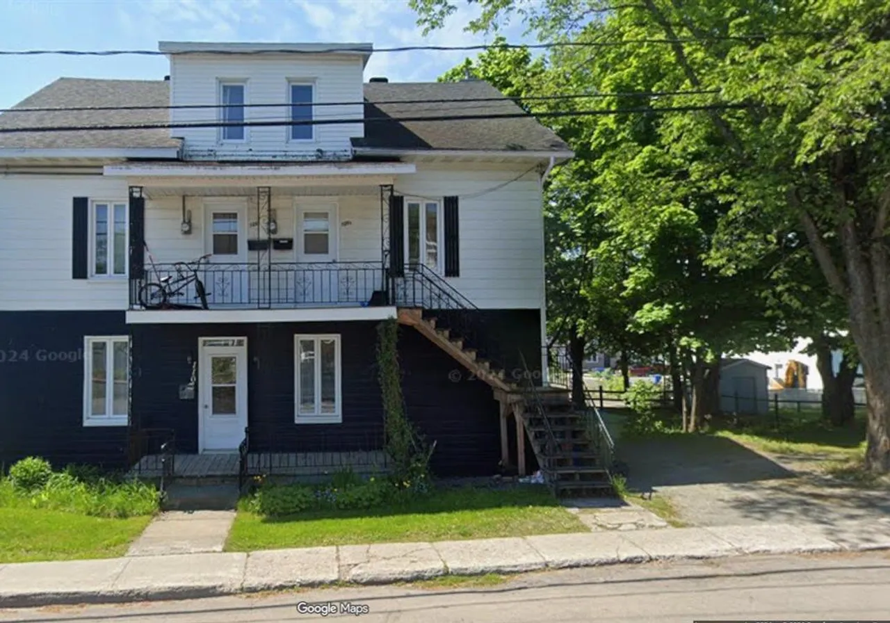 108-110 Rue Alexandre — photo 1