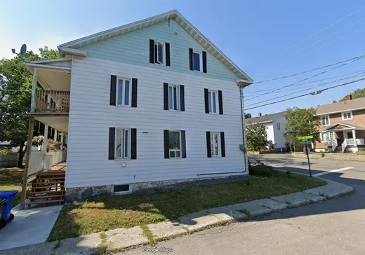 Triplex à vendre - 108-110 Rue Alexandre, Rivière-du-Loup, G5R 2W9