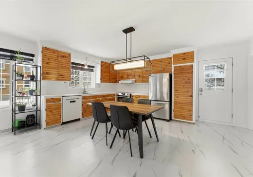 Duplex for Sale - 2545-2555 Av. Dumesnil, Saint-Hyacinthe, J2S 6J2