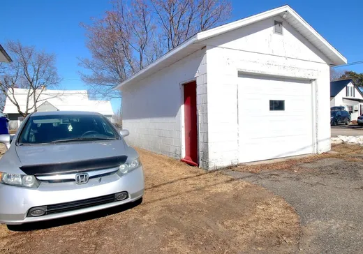 Duplex for Sale - 102 Rue Principale, Saint-Arsène, G0L 2K0