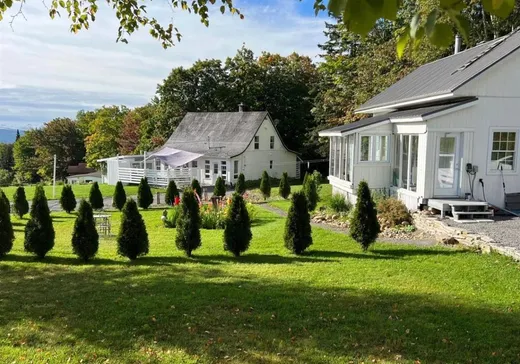 Duplex à vendre - 1503-1511 Rg St-Nicolas, St-Ferreol-les-Neiges, G0A3R0