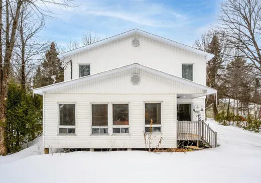 Duplex à vendre - 30-32 Rue de la Miche, Petite-Riviere-St-François, G0A3X0