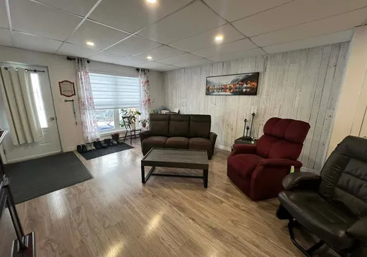 Triplex for Sale - 600 Rue Principale, Saint-Camille-de-Lellis, G0R 2S0