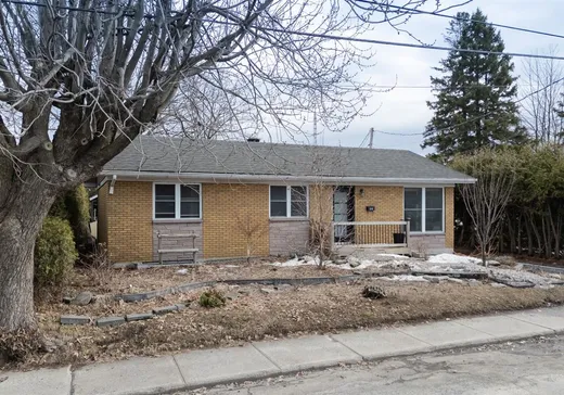 Duplex à vendre - 518Z-518AZ Rue St-Alfred, Drummondville, J2C 4A7