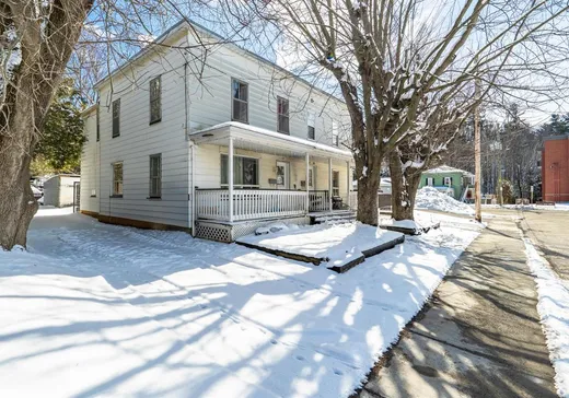 Triplex for Sale - 12-18 Rue Comeau, Sherbrooke, J1C 0P7
