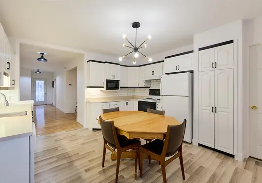 Duplex à vendre - 974 Rue Ste-Ursule, Trois-Rivières, G9A 1P1