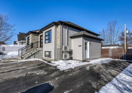Duplex à vendre - 10-10A Rue Gérald-Thiboutôt, Blainville, J7C 0G3