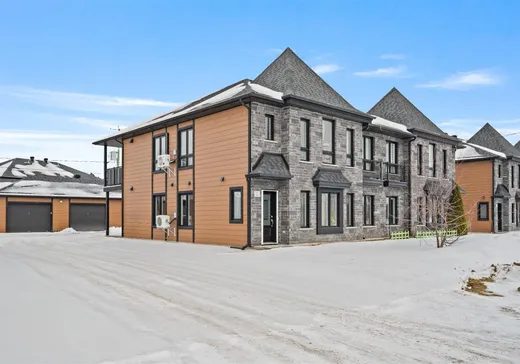 4-Plex à vendre - 288-294 Rue Principale, St-Ambroise de Kildare, J0K 1C0