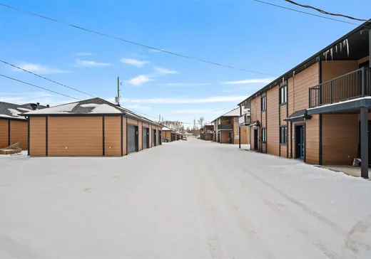 4-Plex à vendre - 304-310 Rue Principale, St-Ambroise de Kildare, J0K 1C0