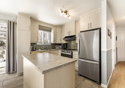 Triplex à vendre - 400-404 Rue Donat-Héneault, Lavaltrie, J5T 2J4